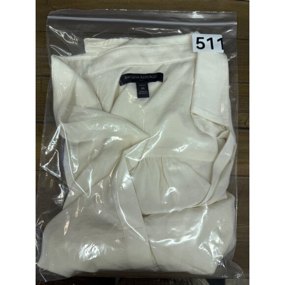 Banana Republic Crepe Volume-Sleeve Blouse Medium Petite - Picture 10 of 10